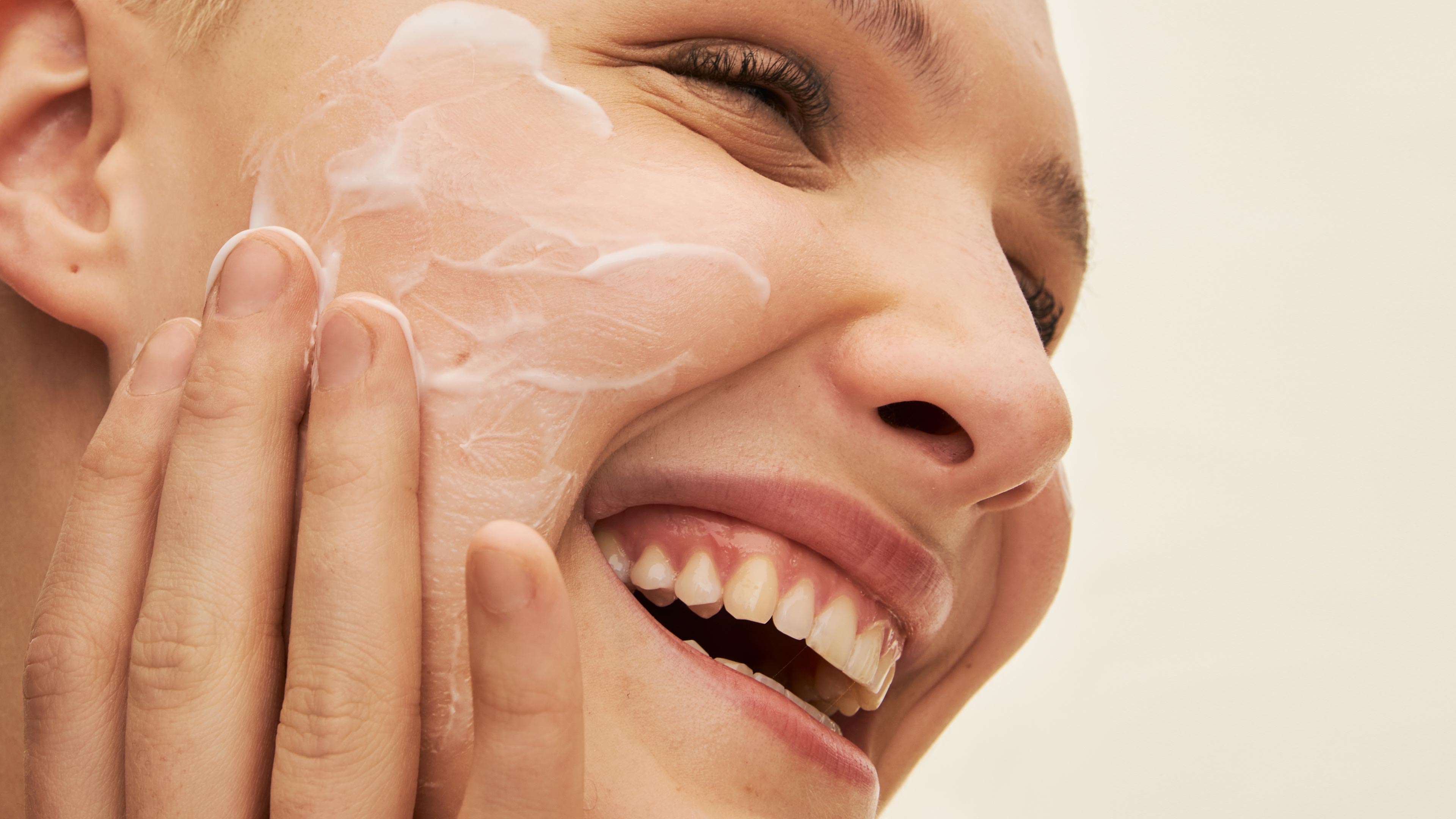 aloe vera garnier hair food Buy Garnier Fructis Hair Food Hydrating Aloe Vera Mask Online main image 0